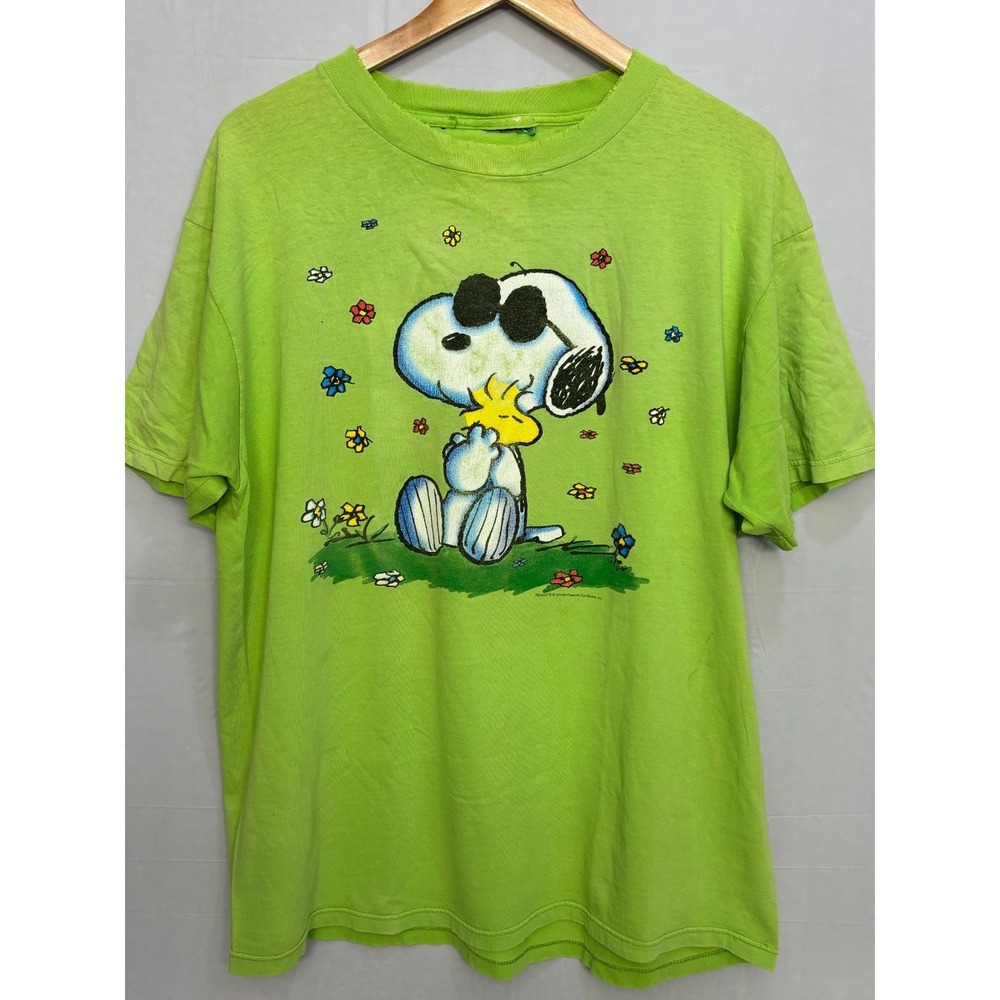 Peanuts Snoopy & Woodstock T-Shirt Mens Lime Green XL Crew Neck Graphic‎ Vintage